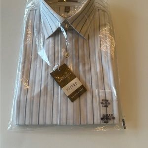 NWT Van-Heusen 16 1/2 striped dress shirt. Poly cotton wrinkle free.
